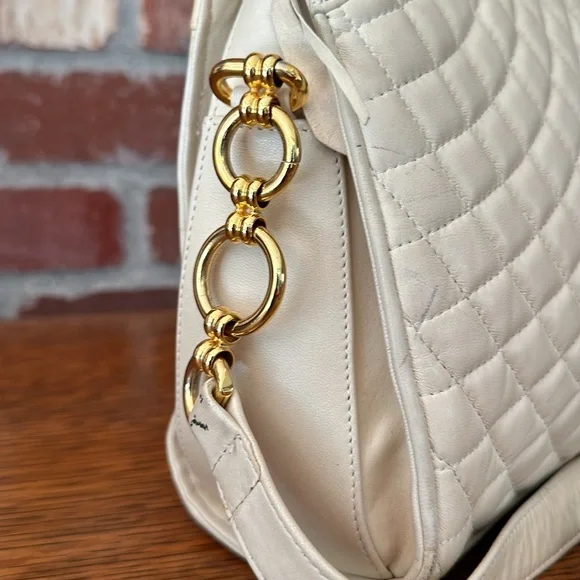 Bally Crossbody Quilted Bag Vintage White - Picture 5 of 16